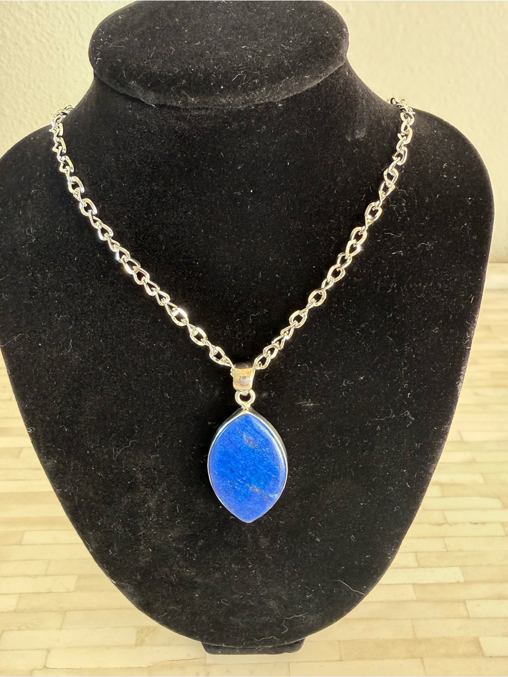 Silver Chain Necklace with Blue Lapis Stone Pendant in 926 Setting